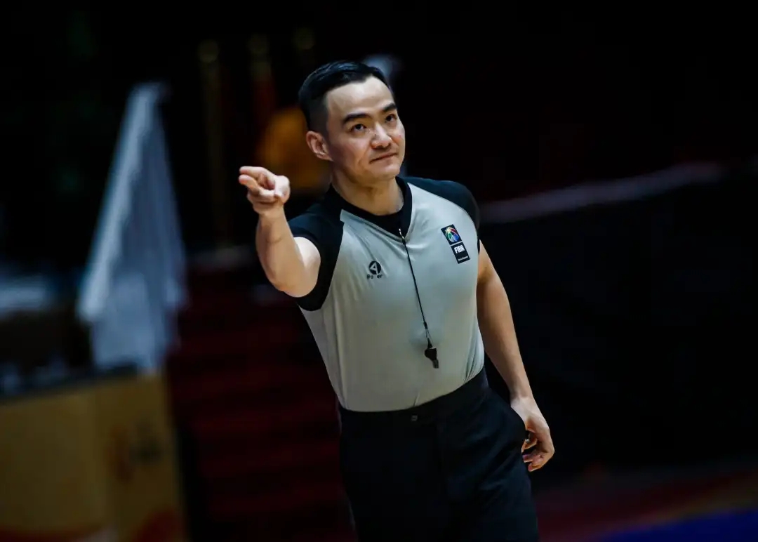 直播吧：京晋大战第一场 争议裁判孙健有望担任