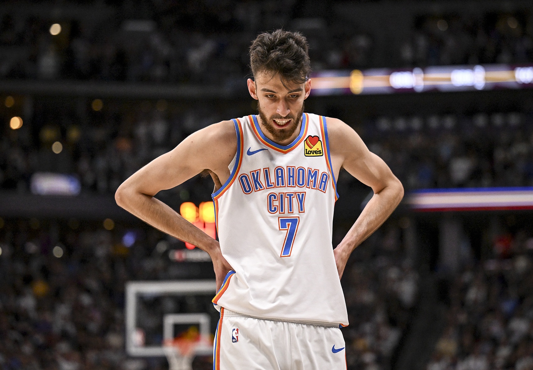 切特：我们会认真复盘&找出改进的方法 我们真的很在乎胜负