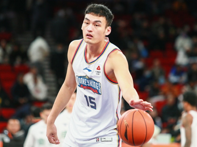 探长：同曦球员刘东可能在今夏离队 天津&山西等队正在争取签下他