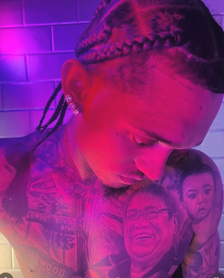 还有地方能纹吗？克拉克森脸部再填纹身！