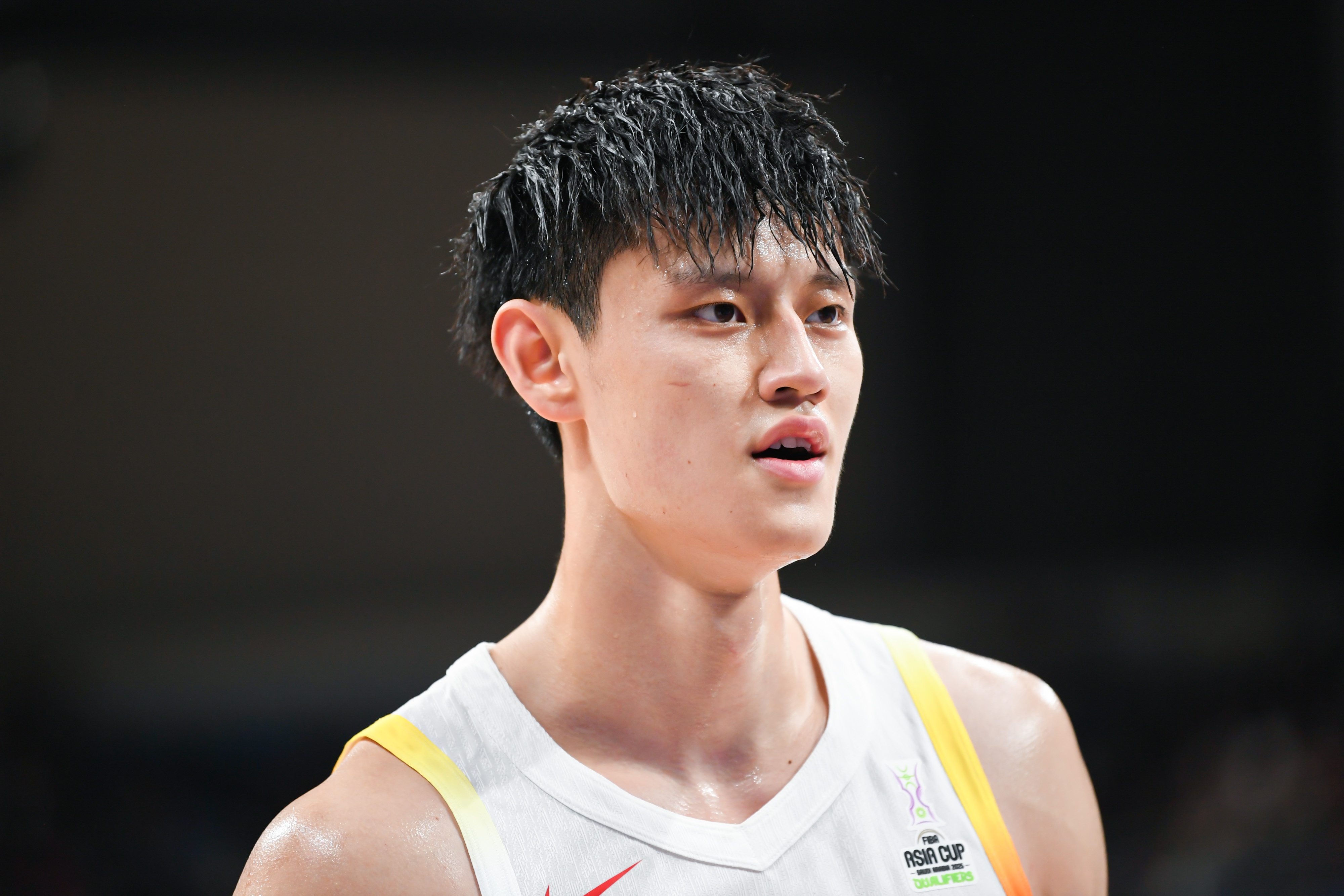 体坛周报：曾凡博加入篮网与球队一起训练后得到了不错的评价