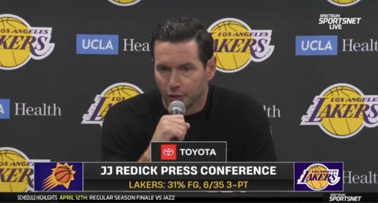 雷迪克：太阳整个9月有19名球员在一起合练 这不是借口而是现实