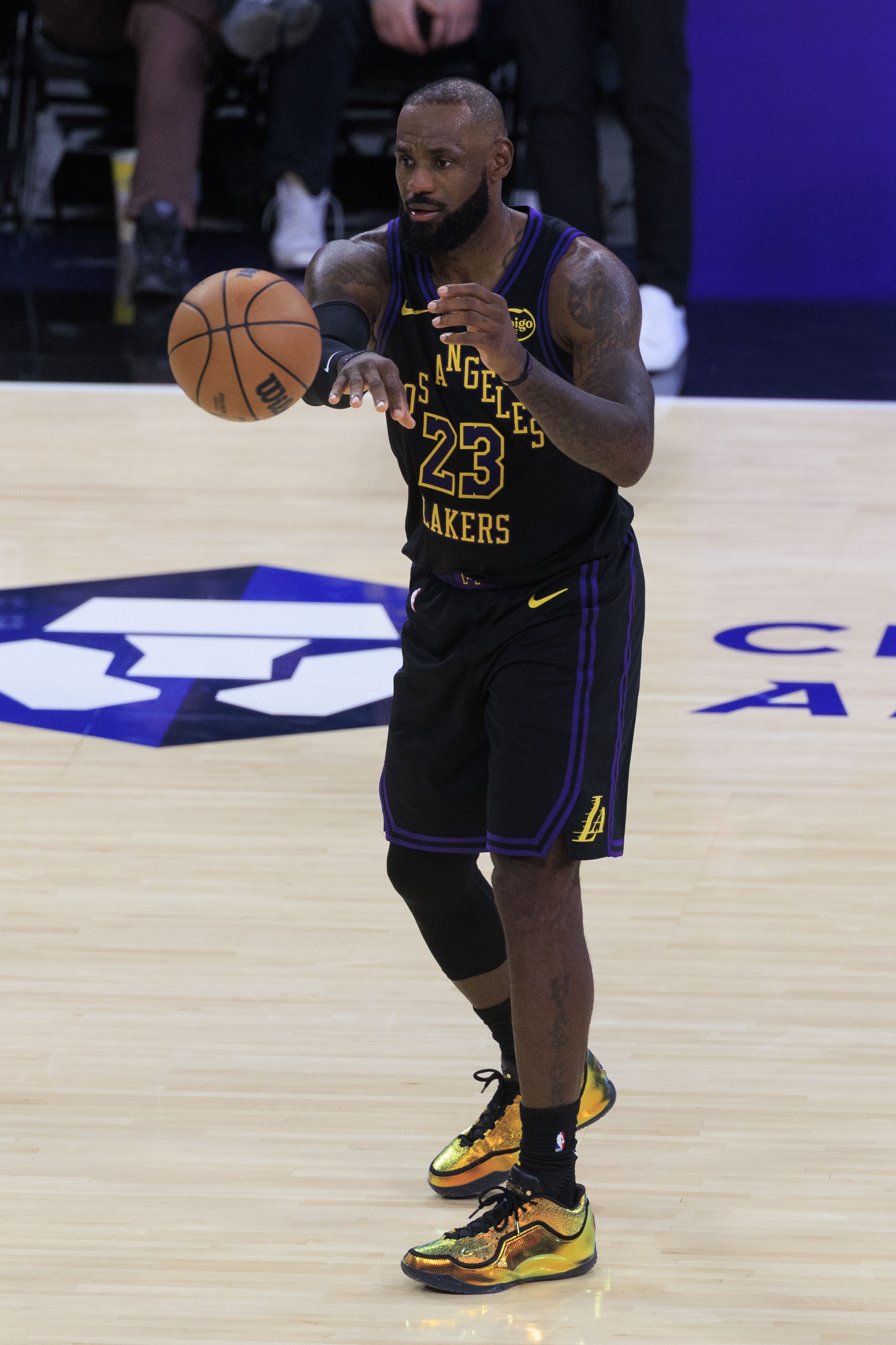 12胜4负!詹姆斯:我们投篮不好但依旧能够赢球 这是最鼓舞人心的