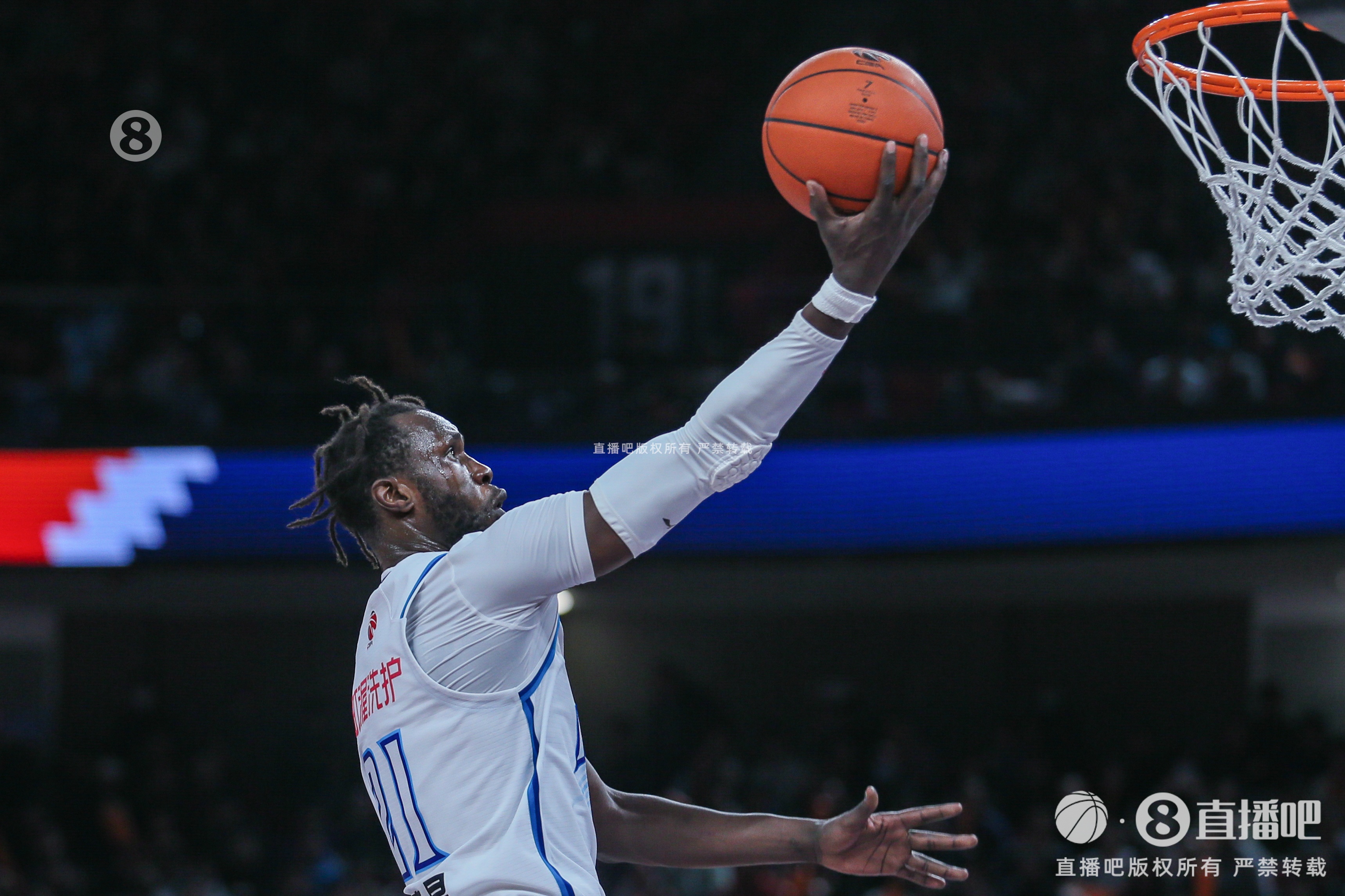 京媒:马帝昂今天上午到队 首钢四外援全到齐