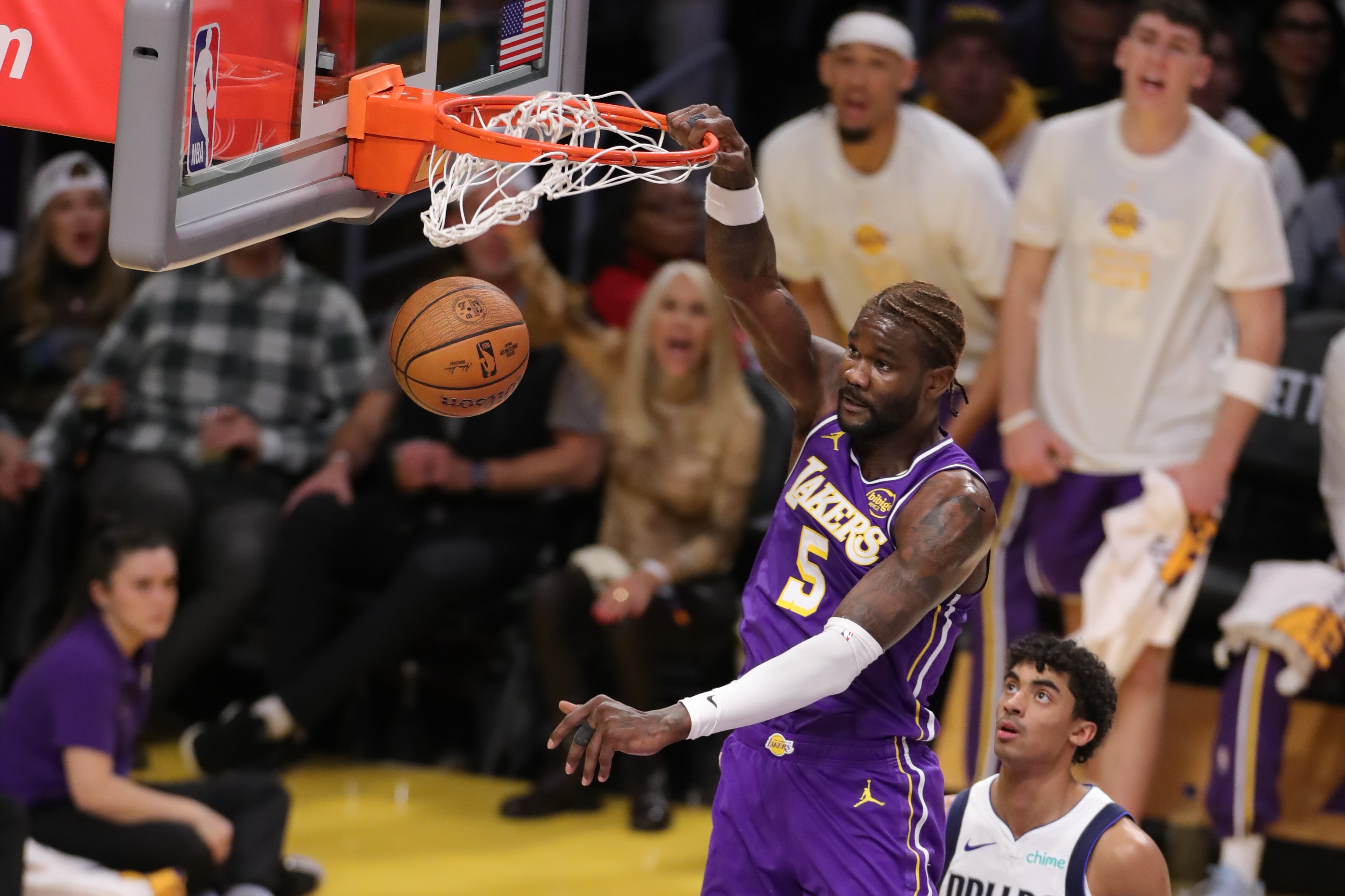 艾顿：雷迪克此前批评我们防守糟糕透顶 今天是近期2次训练的成果