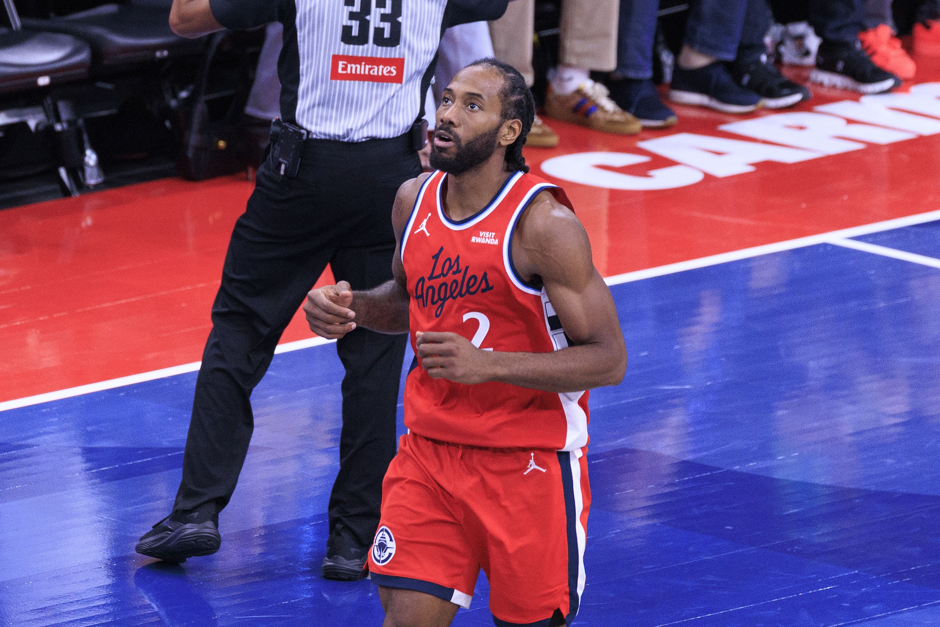 美记谈小卡：34岁&ACL部分撕裂&半月板撕裂&膝盖发炎 生涯首个50+